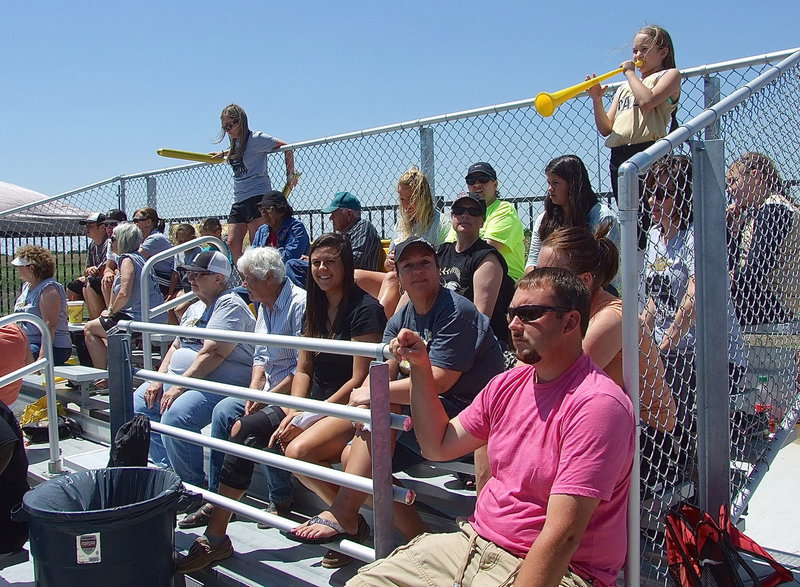 Image: Italy’s fans are at full force in Hillsboro to support the Lady Gladiators.