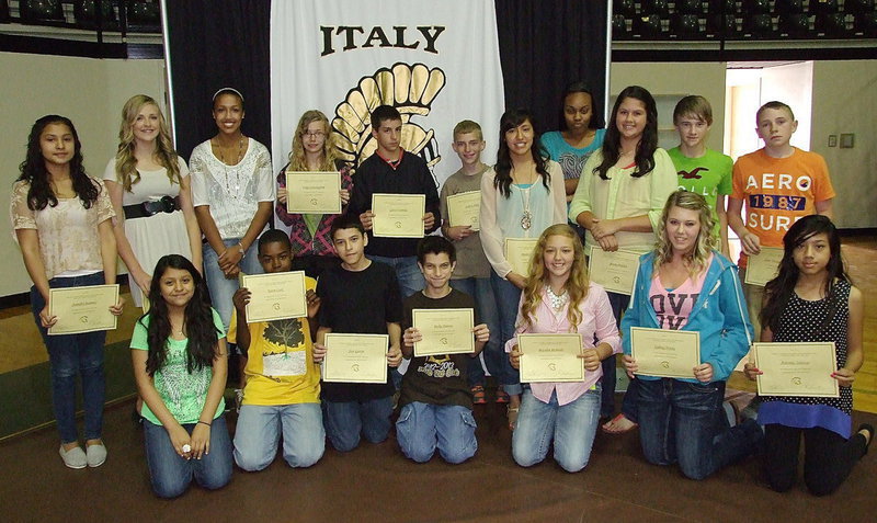 Image: 7th grade students that were awarded for having No-Tardies are (front row) Noeli Garcia, Byron Lusk, Jose Garcia, Rocky Havens, Brycelen Richards, Sydney Weeks and Antonia Salazar. (back row) Jennifer Ramirez, Annie Perry, Emily Cunningham, Paige Cunningham, Gary Escamilla, Colton Allen, Merlene Hernandez, Chrisma Anderson, Jenna Holden, Garrett Janek and Hunter Morgan. Not pictured is Caroline Pittman.