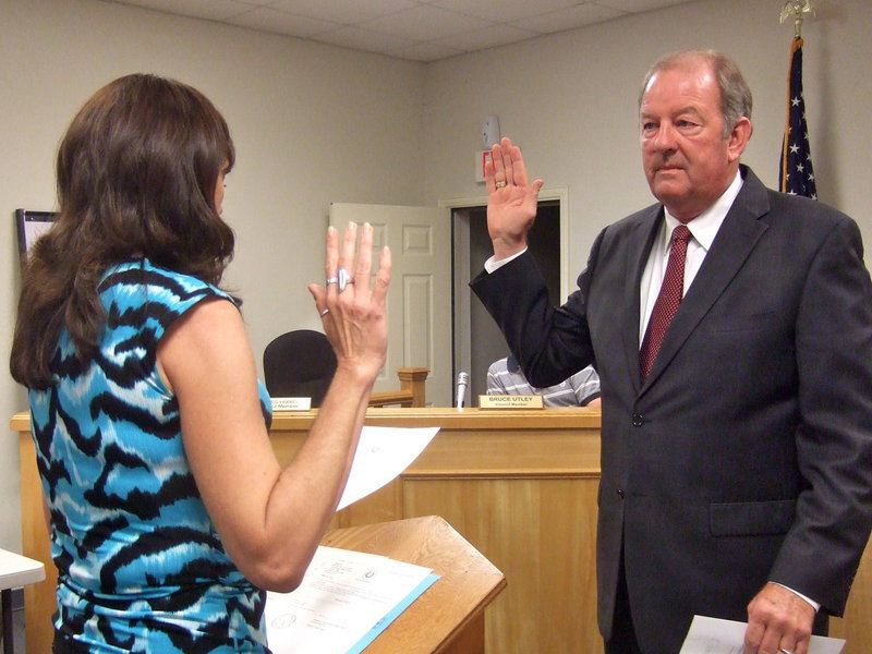 Image: Jame Hobbs being sworn into the office of Mayor.