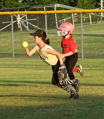 Image: Paige Little hurries to second base in the hopes of getting a force out against Waxahachie.