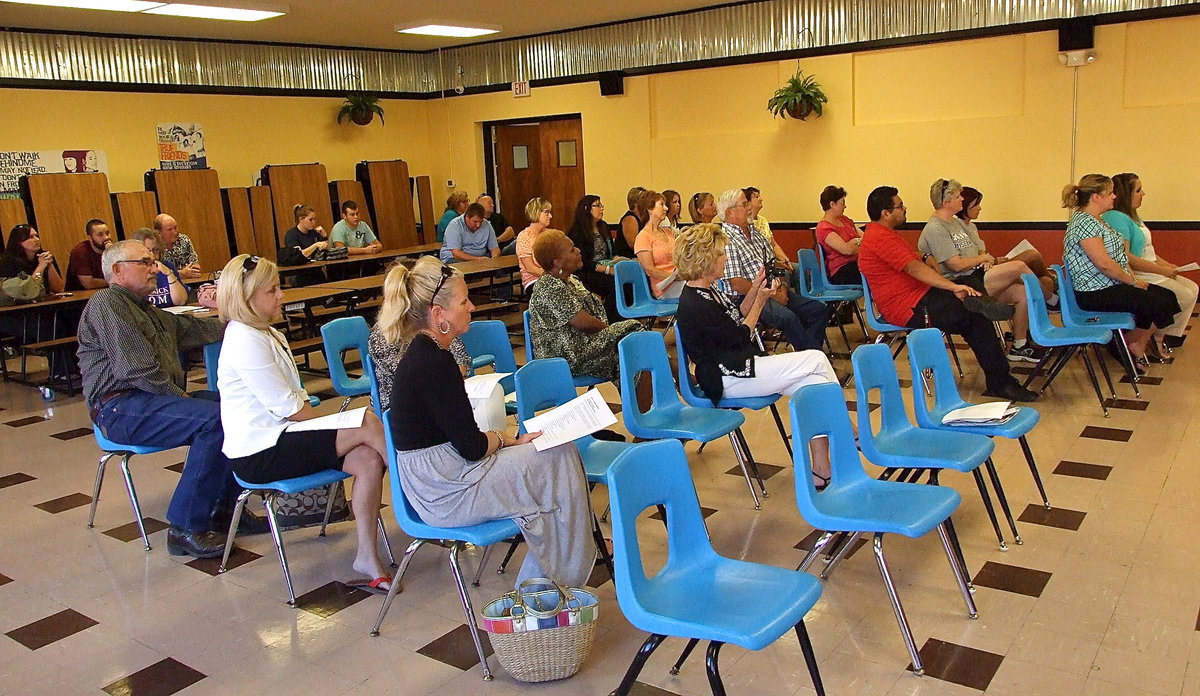 Image: Many current and past teachers and administrators were on hand to show their appreciation to Mrs. Davis and Speed Hamby for their service to the Italy ISD with both Davis and Hamby entering retirement.