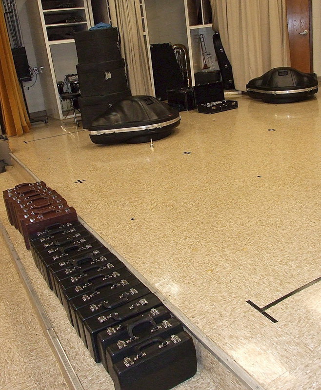 Image: A quick look at the new band equipment courtesy of the Italy ISD School Board.