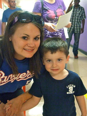 Image: Jessica and Mason Posey can’t wait to meet the teacher.