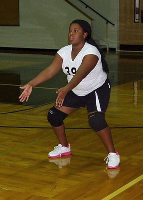 Image: Jada Jackson(39) is ready to play defense.