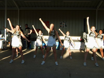 Image: Italy Junior High cheerleaders giving it their all.