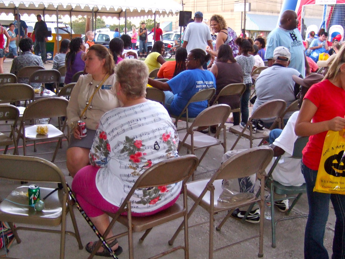 Image: A big crowd for Milford’s National Night Out.