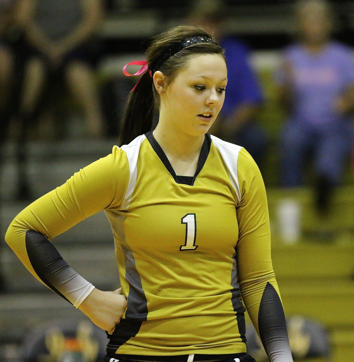 Image: Bailey Eubank(1) settles in on defense.