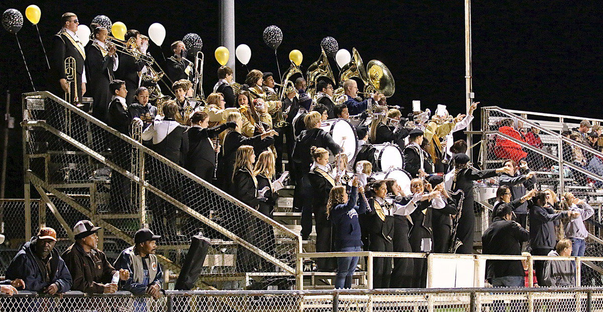 Image: The band gears up for a Gladiator kickoff!