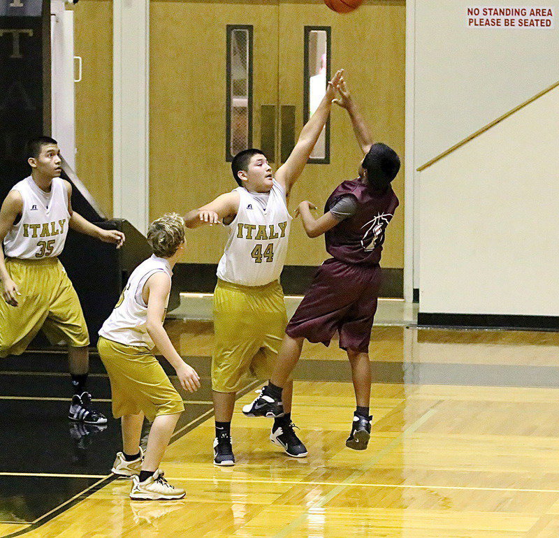 Image: Alex Garcia(44) defends a Mildred shot attempt.