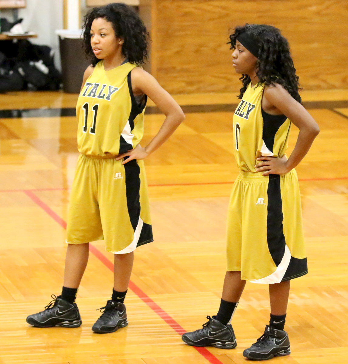 Image: Ryisha Copeland(11) and Kendra Copeland(10) are on the same page.