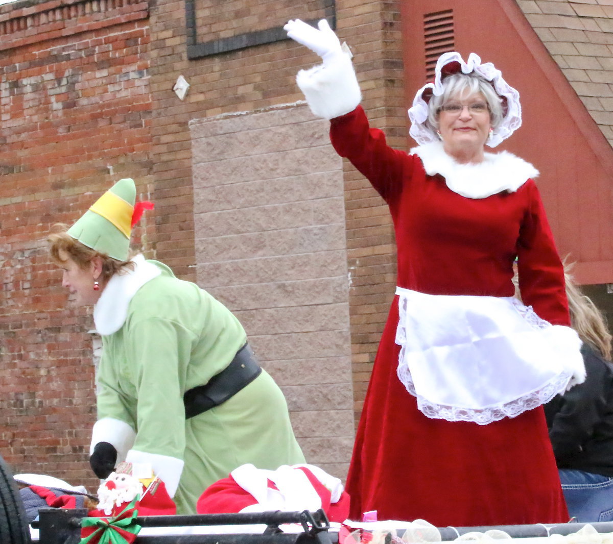 Image: Mrs. Claus gets help from her favorite elf with the Reeves Family going all out for the holidays.