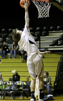 Image: Ty Windham displays his hops during the pre-game warmups.