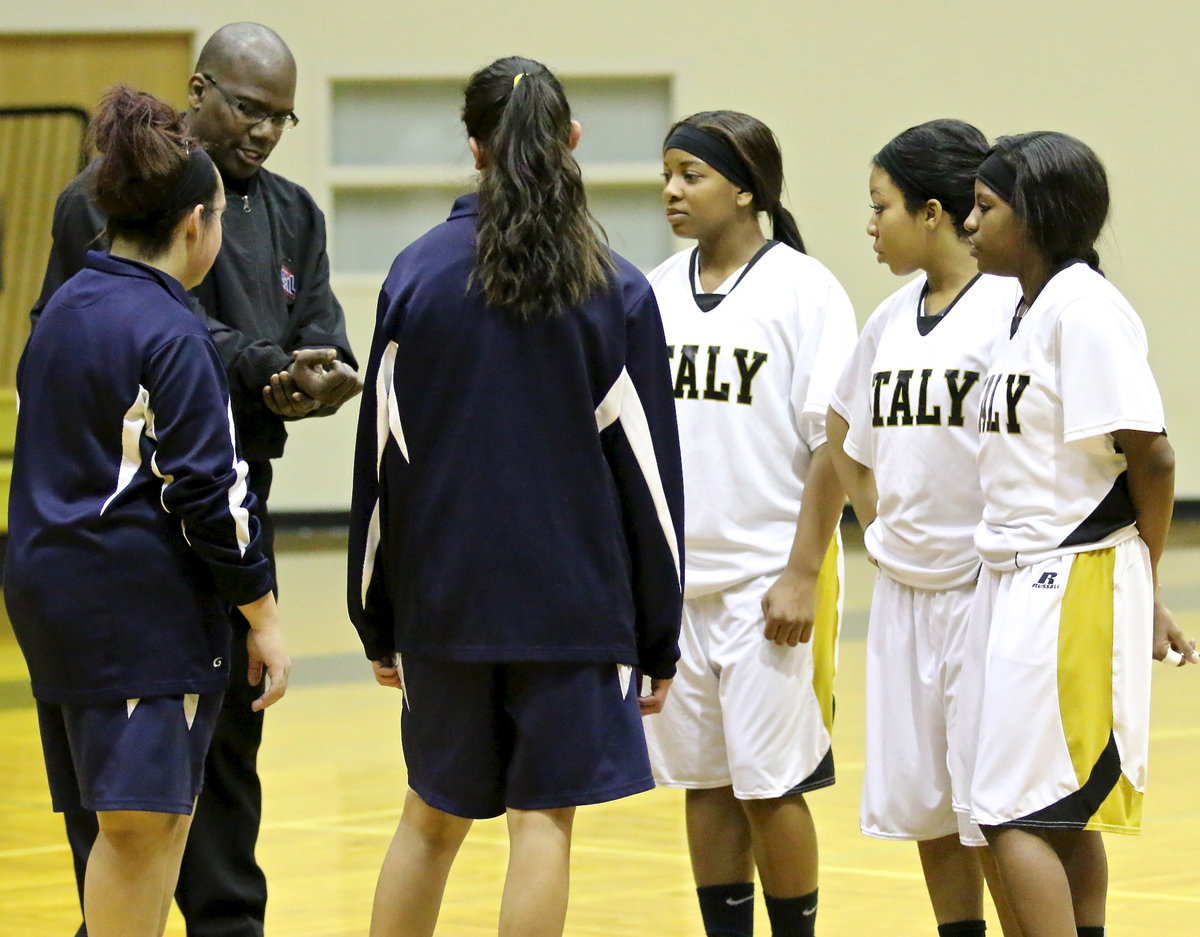 Image: Lady Gladiator senior captains, Bernice Hailey, Ryisha Copeland and Kendra Copeland greet-and-meet the Grand Prairie Advantage captains.