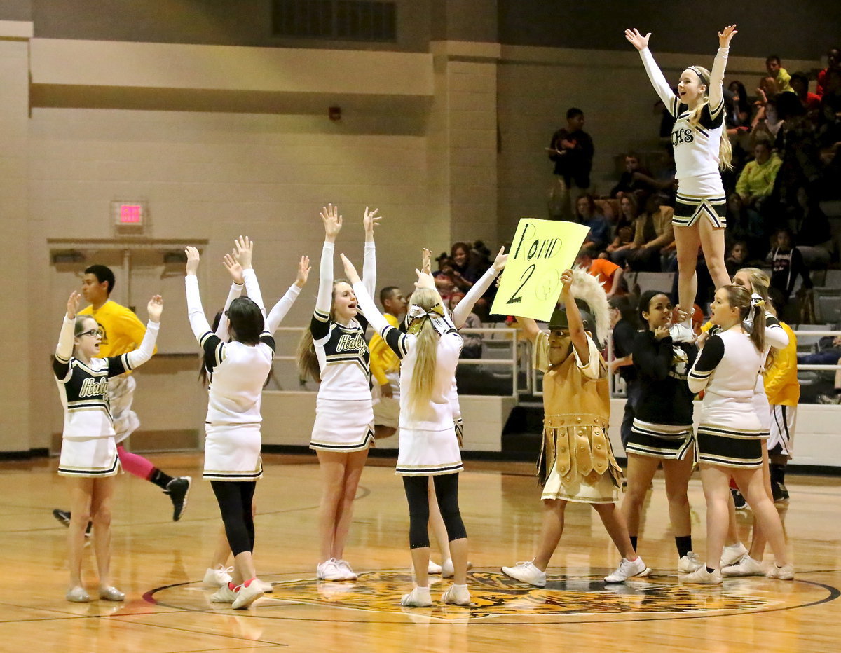 Image: The Italy Cheerleaders are ready for round  two against Itasca!