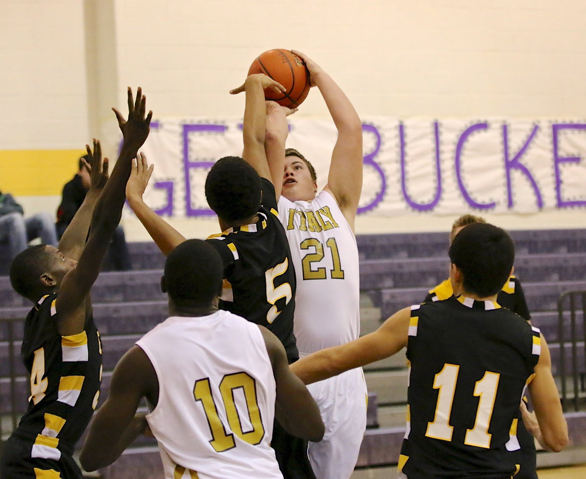 Image: Gladiator Zain Byers(21) banks in 2-points.