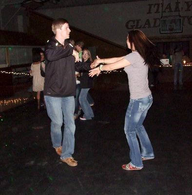 Image: Italy’s Bailey Eubank and Ty Mitchell of Palmer put a lot of heart into their Valentines dance.