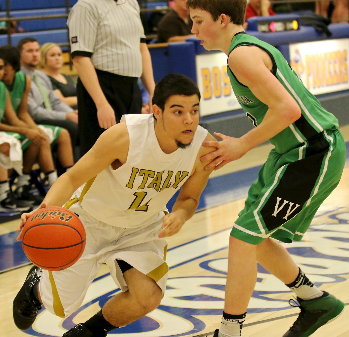 Image: Tyler Anderson(11) drives the baseline to earn a trip to the foul line.