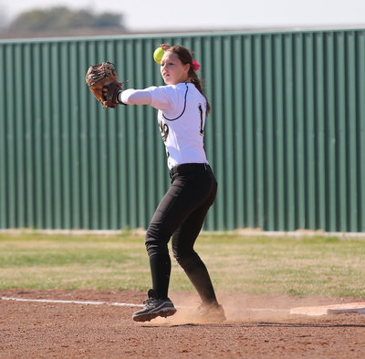 Image: Bailey Eubank(1) has a solid game at first-base for the Lady Gladiators.