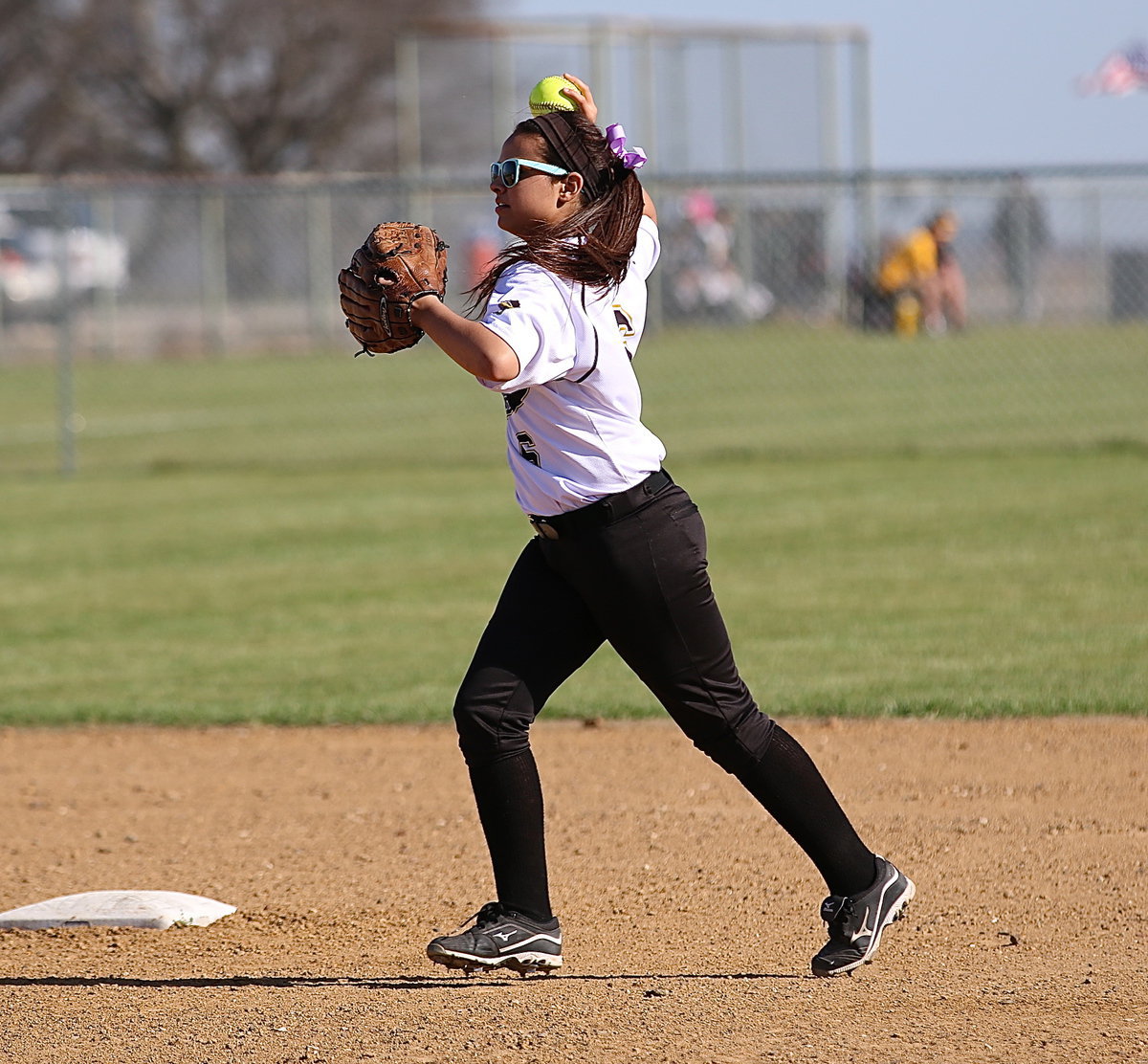 Image: Second-baseman Ashlyn Jacinto(6) hurries the ball into the infield for Italy.