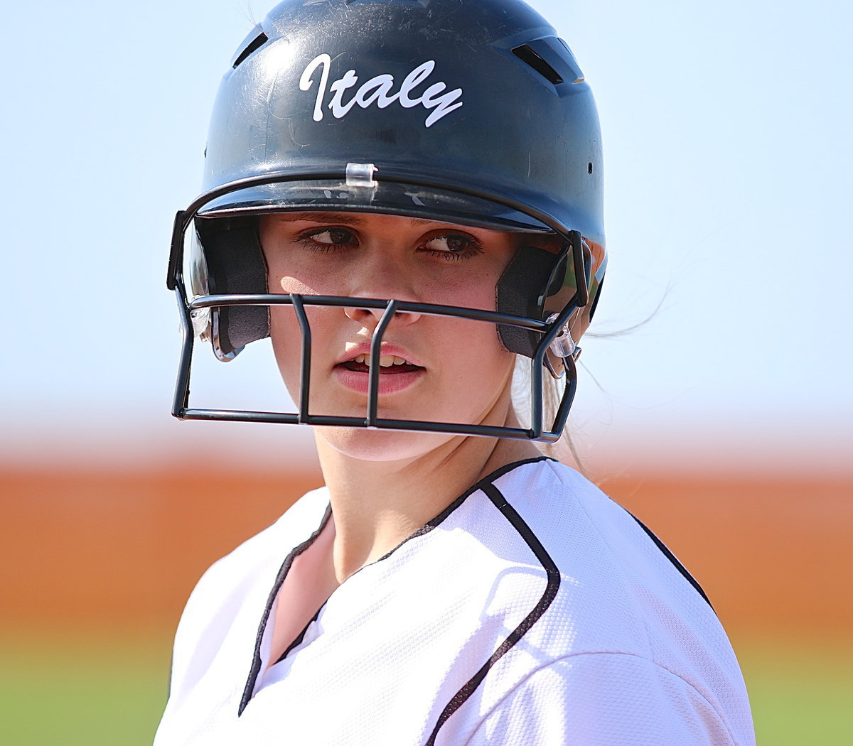 Image: Lillie Perry(9) reaches first-base with ease.