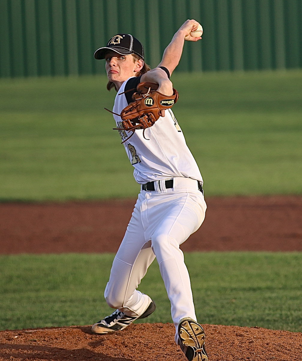 Image: Ty Windham(12) begins the dismantling process of Itasca’s batting lineup. Windham recorded 9 strikeouts, 1 walk, 0 hits and 0 runs allowed.