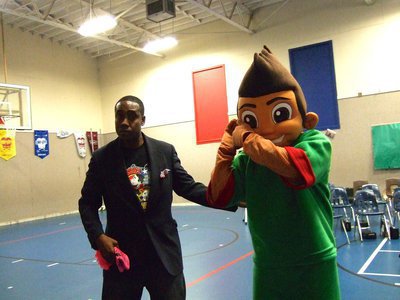 Image: Ray and his pal Jimmy telling the students that they can beat the STAAR test.