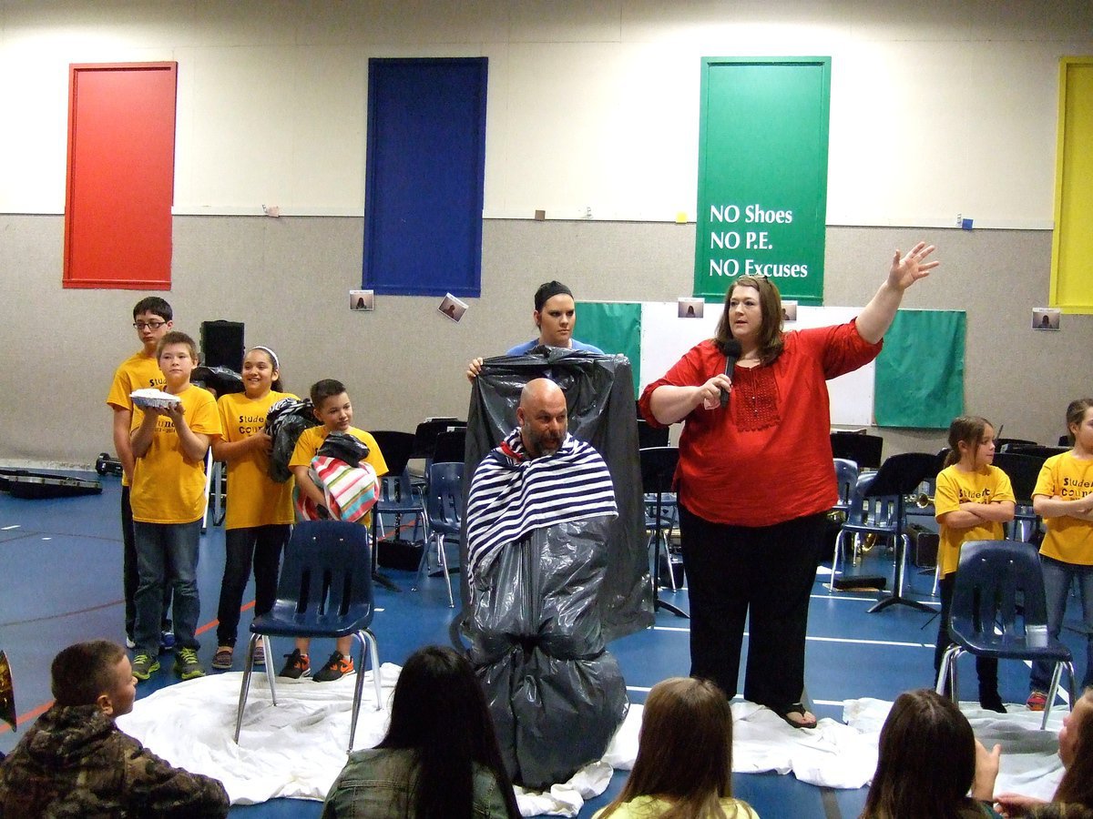 Image: Mr. Joffre is ready for his pie!