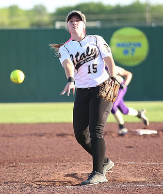 Image: Junior pitcher Jaclynn Lewis(15) keeps fighting a good fight against Mart’s heavy hitters.
