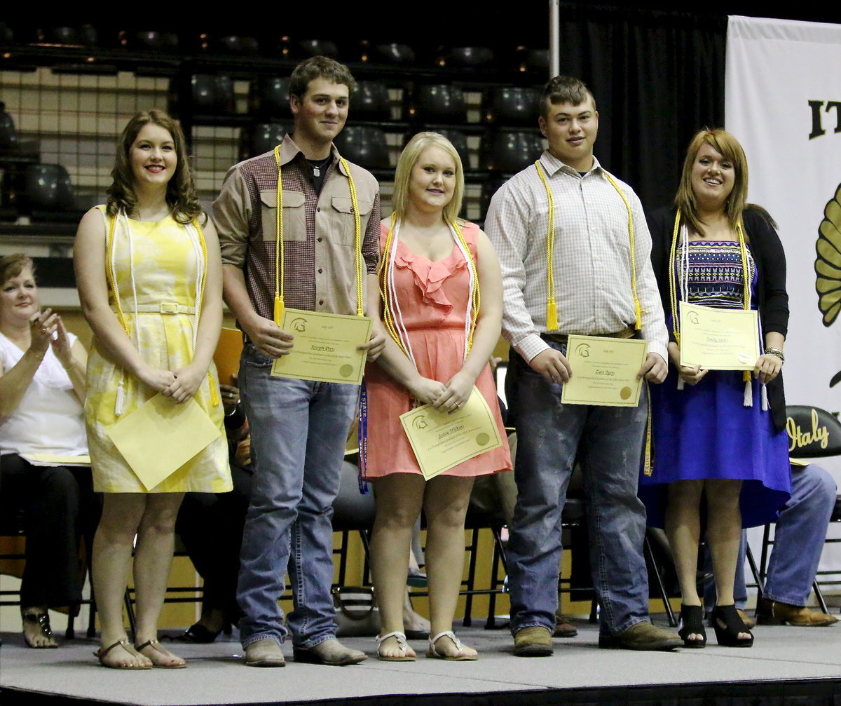 Image: Distinguished Graduates are Taylor Turner, Joseph Pitts, Jesica Wilkins, Zain Byers and Emily Stiles.