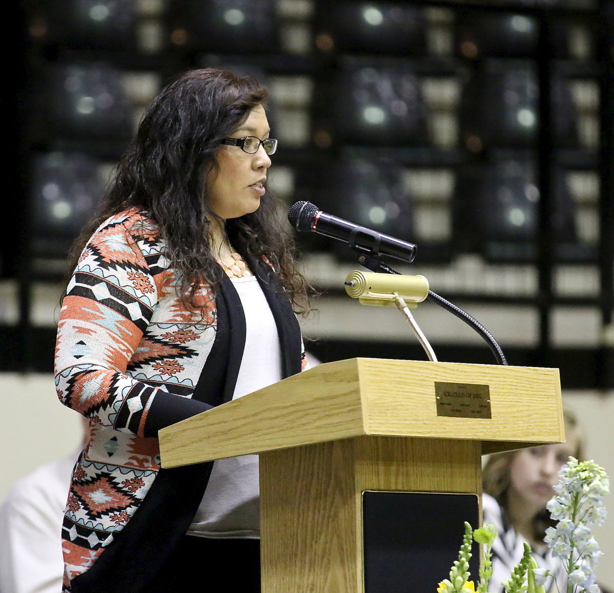 Image: Tina Richards recognizes the National Honor Society Members.