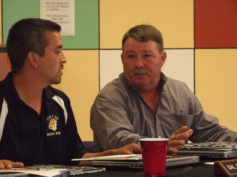 Image: Sal Ramirez and Larry Eubank discuss the issues at hand.