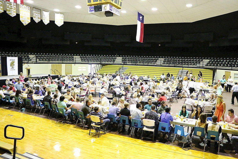 Image: Student-athletes, coaches, fans and family members filled the dome for the 2013-2014 Italy Athletic Banquet for the end of the year award presentations.