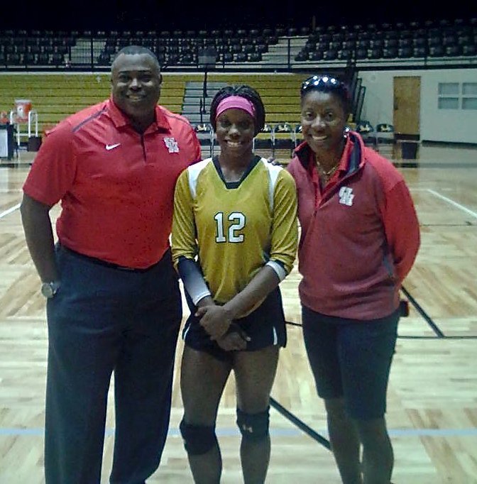 Image: Italy High School track star Kortnei Johnson is pictured with University of Houston head coach Leroy Burrell, a former olympic champion, and UH women’s track coach Debbie Ferguson-McKenzie who also has an olympic gold medal. Both coaches were in Italy on a recruiting visit with Johnson.