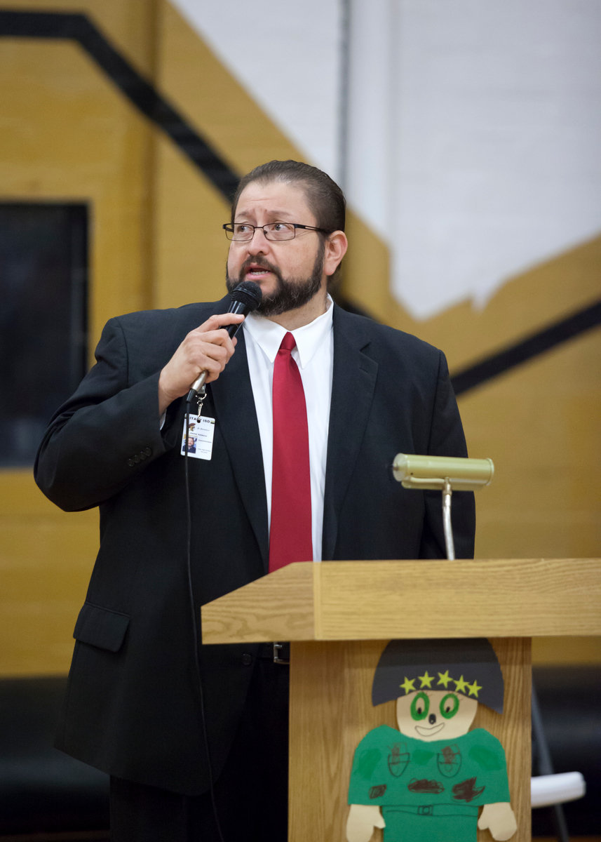 Image: Italy Superintendent Jaime Velasco welcomes everyone and thanks the veterans for their service.