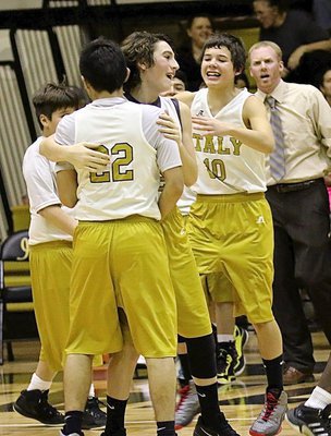 Image: Italy’s 8th Graders celebrate their win over Hubbard.
