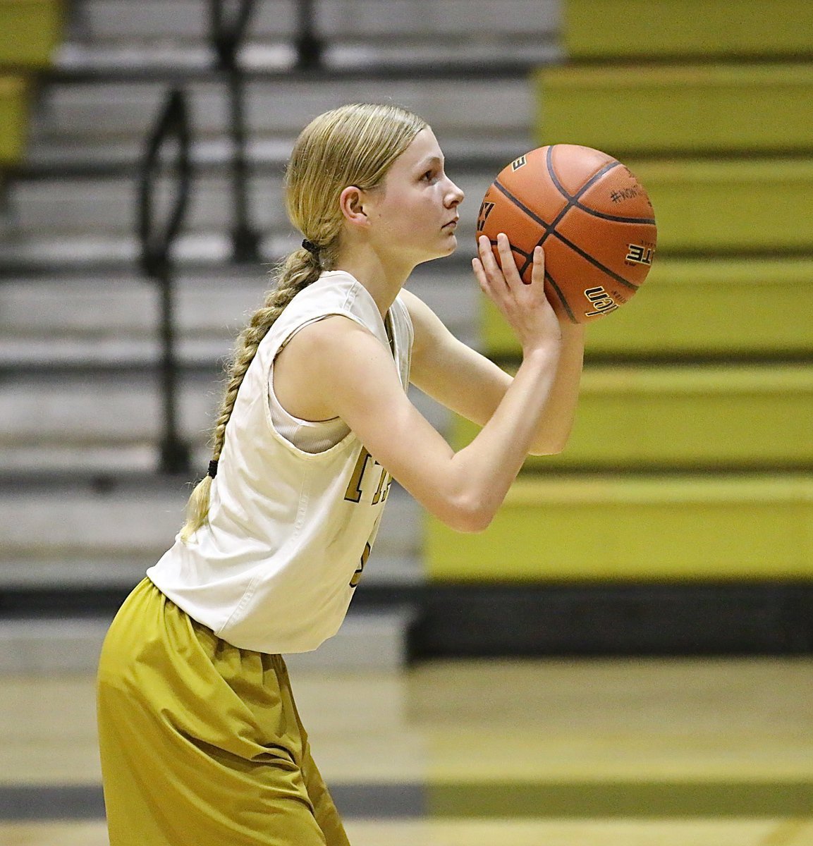 Image: Italy A-team player Taylor Boyd(5) means business at the free-throw line.