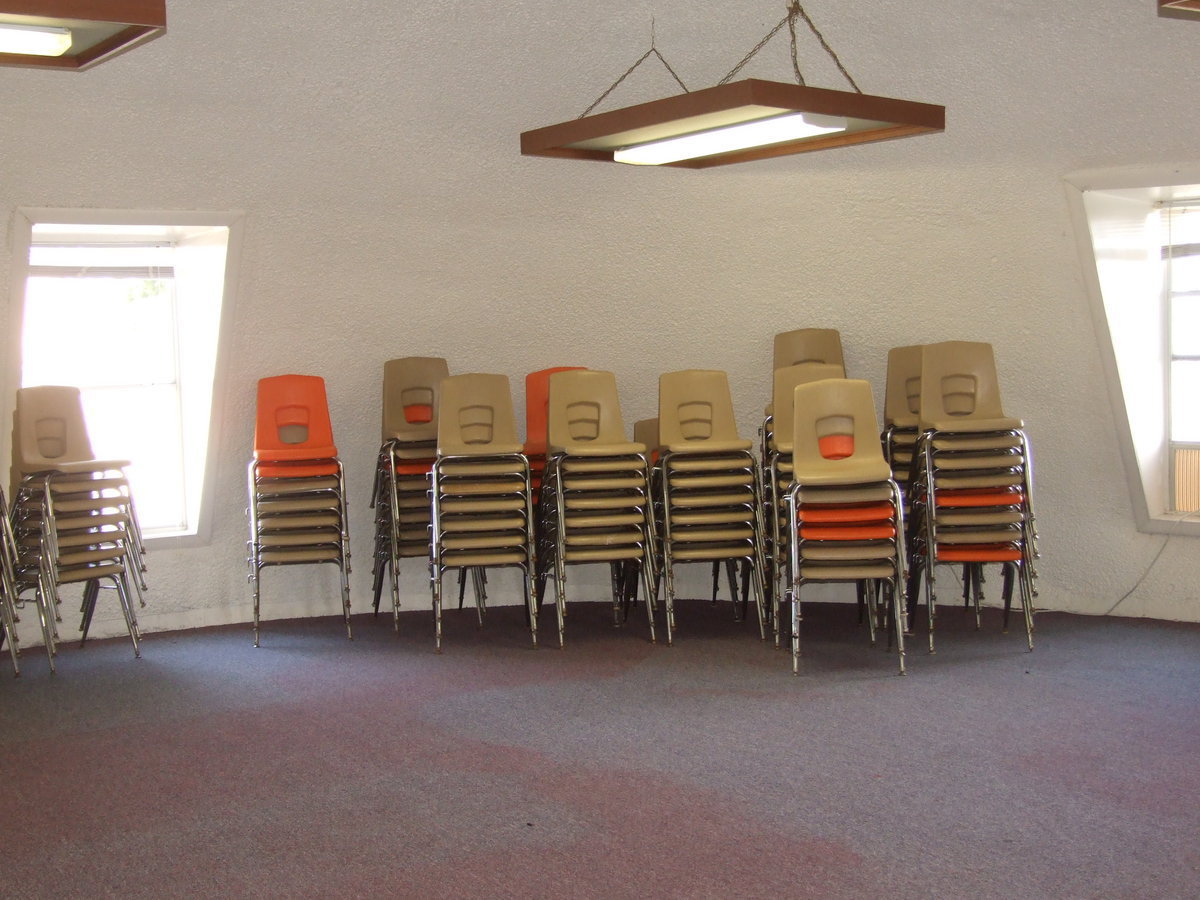 Image: Chairs for Rent