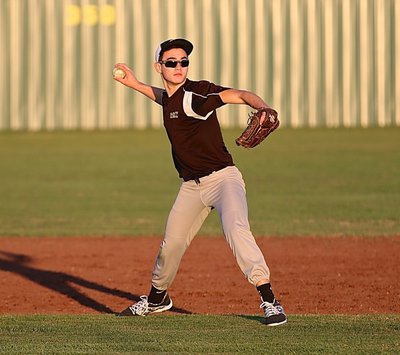 Image: Gladiator Kyle Tindol puts the cool in school at shortstop.
