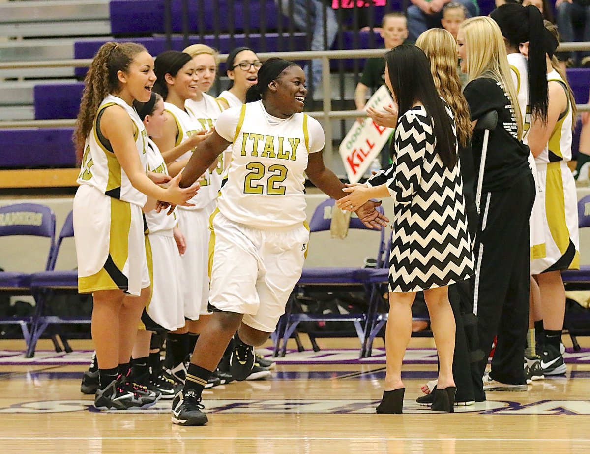 Image: Lady Gladiator junior Taleyia Wilson(22) is introduced before Italy’s area playoff battle against Santo.