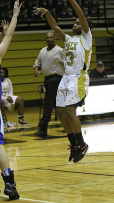 Image: Against Milford, Decorea Green(13) put in 15-points for the Lady Gladiators.