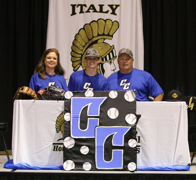 Image: Cisco College commit Ty Windham is joined by proud parents Andi and Joe Windham as the Italy High School senior baseball pitcher made it official on Wednesday inside Gladiator Coliseum.