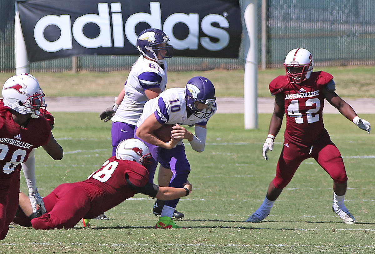 Image: Sophomore Season: A sophomore back in 2015, Austin College nose guard #68 Zain Byers recorded his second collegiate sack against the SAGU Lions.