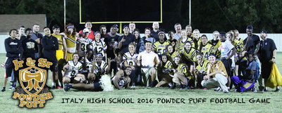 Image: Italy High School 2016 Powder Puff Football Game participants pose for an all inclusive team photo. Go Italy!
