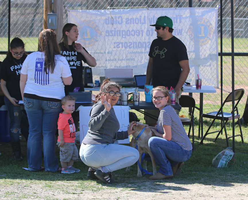 Image: Guests enjoying the vendor booths during the 2017 Italy Lions Club BBQ Cook-off.