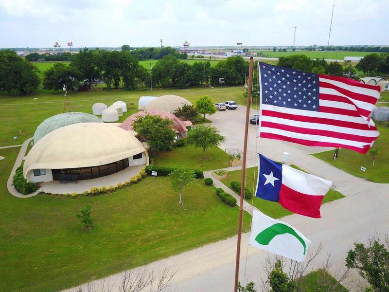 Image: Monolithic Headquarters — 177 Dome Park Place, Italy, Texas 76651 — 972/483-7423 — www.monolithic.com