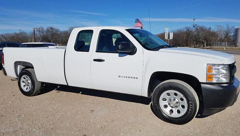 Image: 2013 Chevy Silverado
    148xxx Miles
    Financing available
    Apply Online
    Italy Auto Sales
    P: (972) 483-1922
    italyautosales@gmail.com