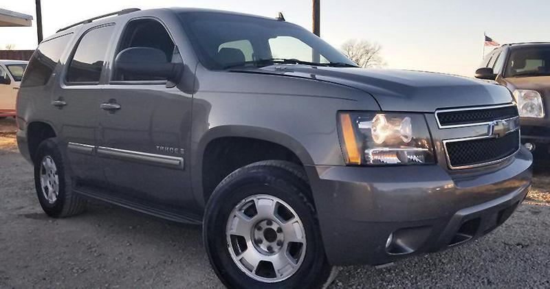 Image: 2007 Chevy Tahoe LT
    180xxx Miles
    Financing available
    Apply Online
    Italy Auto Sales
    P: (972) 483-1922
    italyautosales@gmail.com
